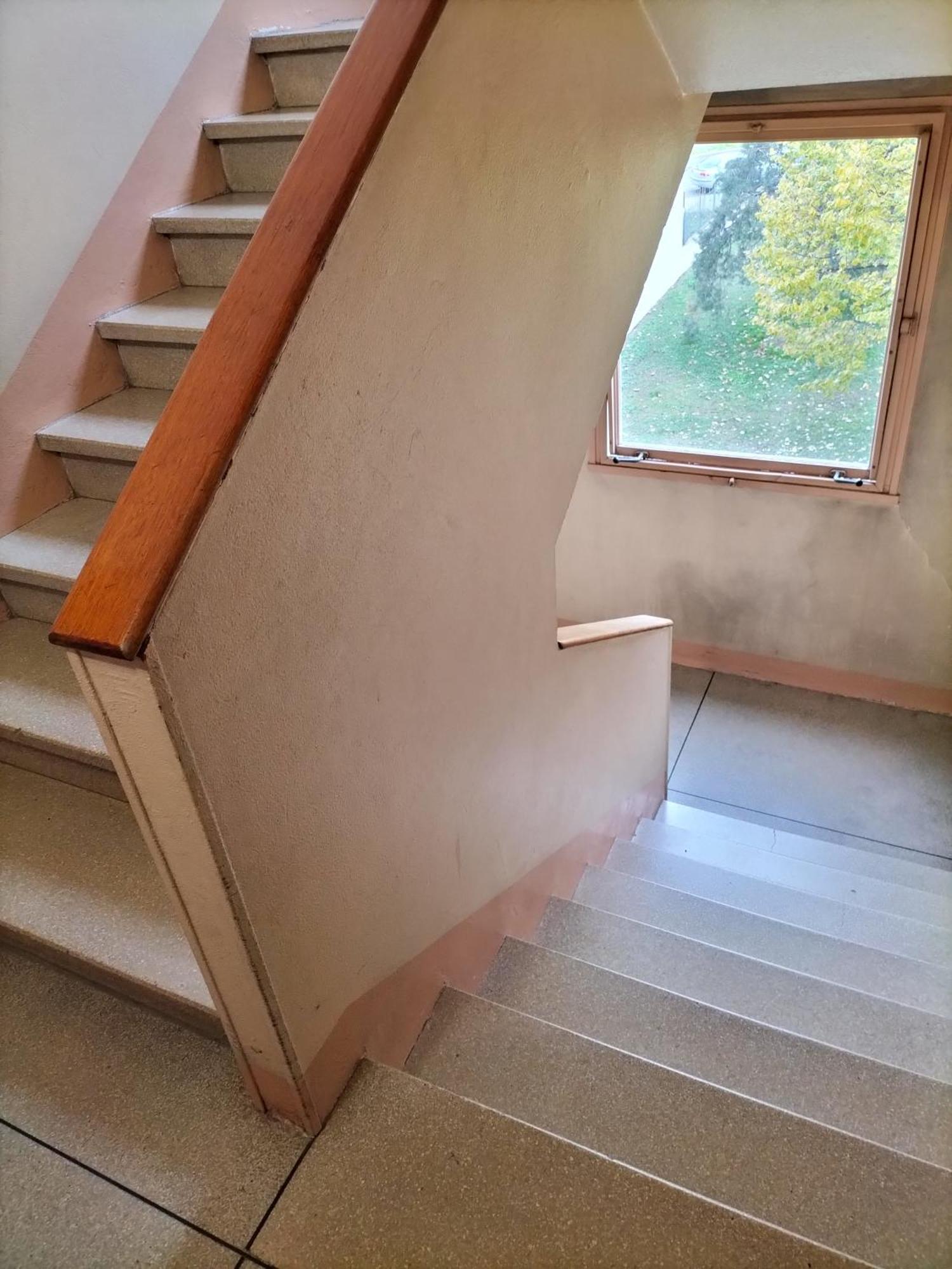 Jolie Appartement Proche Tramway Venissieux Luaran gambar